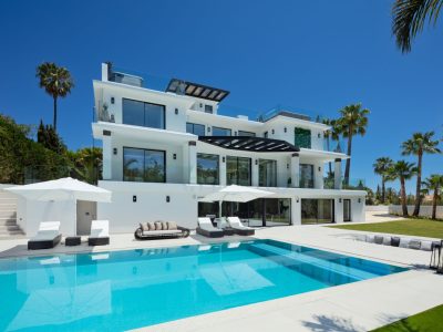 Modern Villa for Sale in Nagueles, Golden Mile,  Marbella