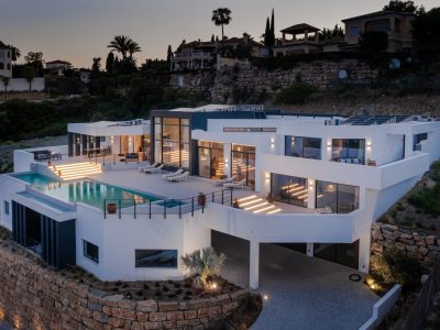 Villa Loren, Luxe villa te huur in New Golden Mile, Marbella