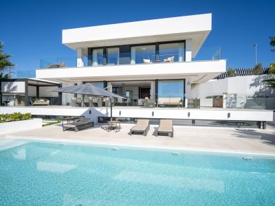 Superbe Villa Moderne à Vendre à Nueva Andalucia, Marbella