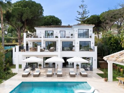Classic-Style Villa for Sale in Nueva Andalucia, Marbella