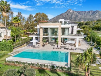 Atemberaubende moderne Villa zum Verkauf in der Golden Mile, Marbella